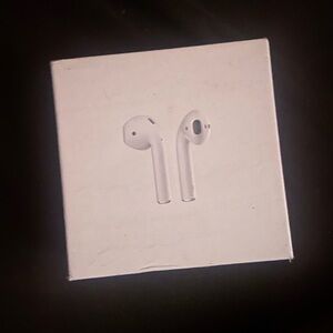 White Wireless Earbuds